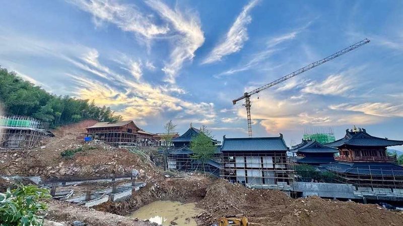 单元式玻璃幕墙报价参数解析：关键因素与考量**
